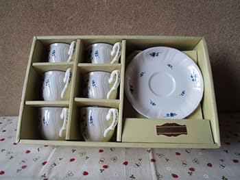 Amazon | ノリタケ(クラフトーン) ブルーの小花柄のカップ&ソーサー Amazon | ノリタケ(クラフトーン) ブルーの小花柄のカップ&ソーサー